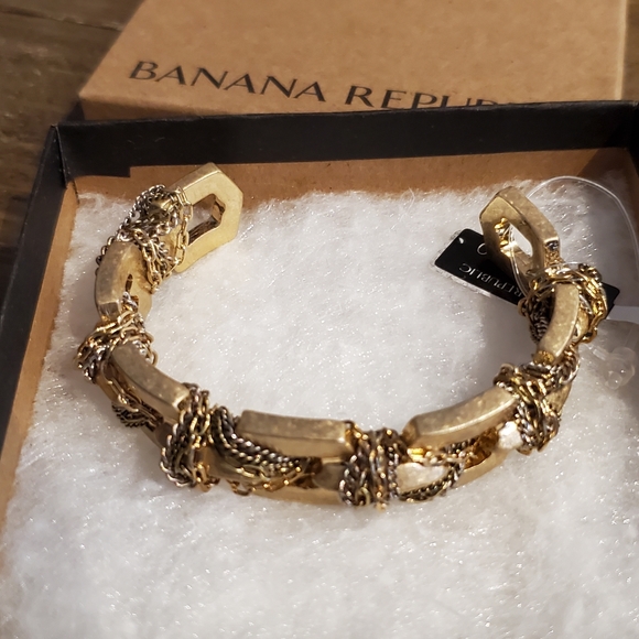 Banana Republic antique gold bangle - Picture 4 of 5